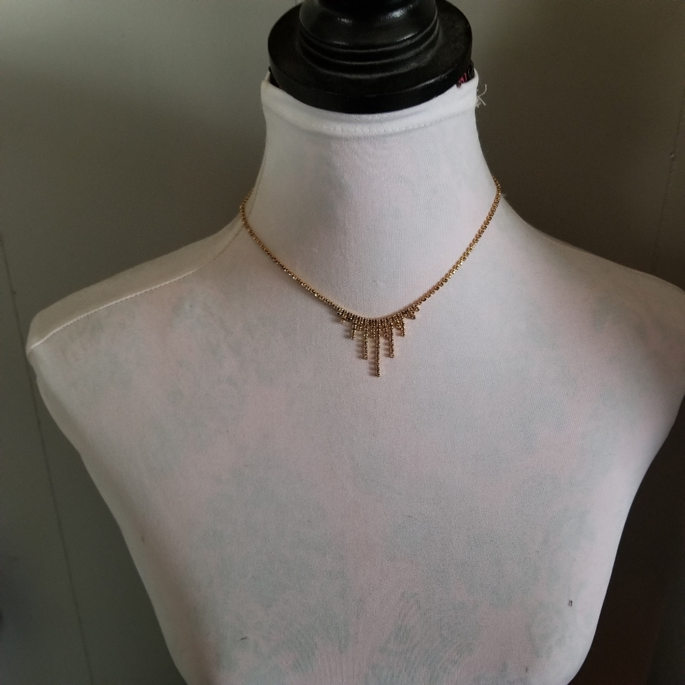 Vintage Monet necklace clear rhinestones gold tone metal - Picture 5 of 17